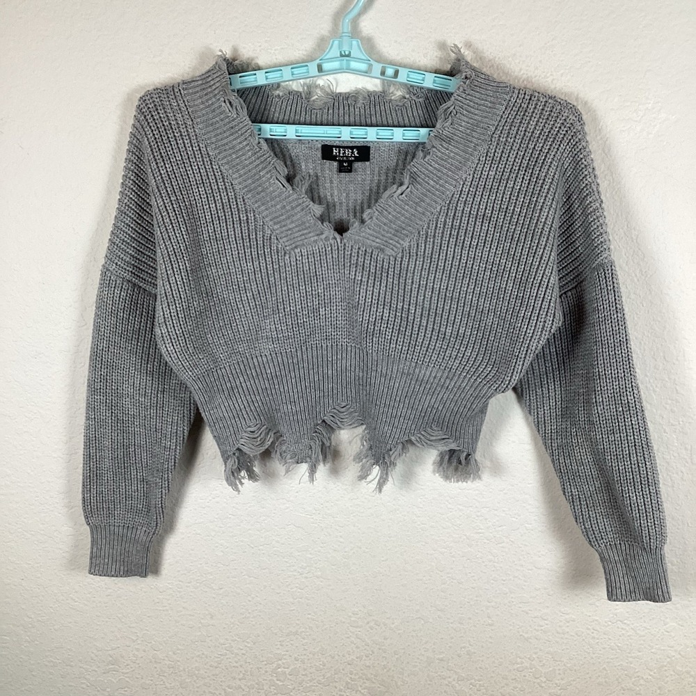 Hera Collection Womens Sweater Sz M Medium Gray Pullover Long Sleeve Excellent